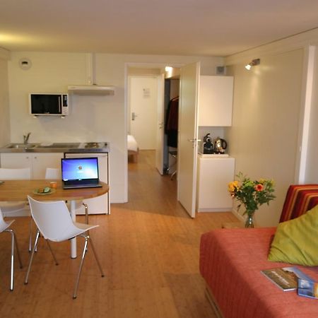 Hotel Pierre Blanche Chatillon-en-Michaille الغرفة الصورة