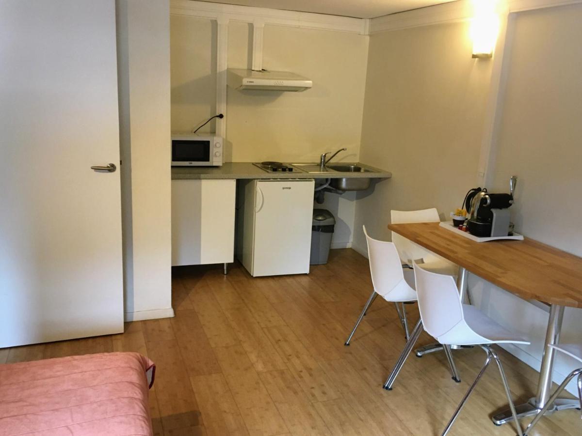 Hotel Pierre Blanche Chatillon-en-Michaille المظهر الخارجي الصورة